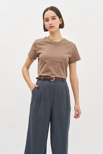 fitted T Dusty Brown